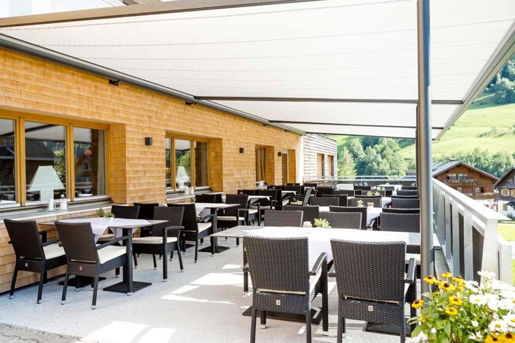 Hotel Hubertus Mellau Gmbh Екстериор снимка