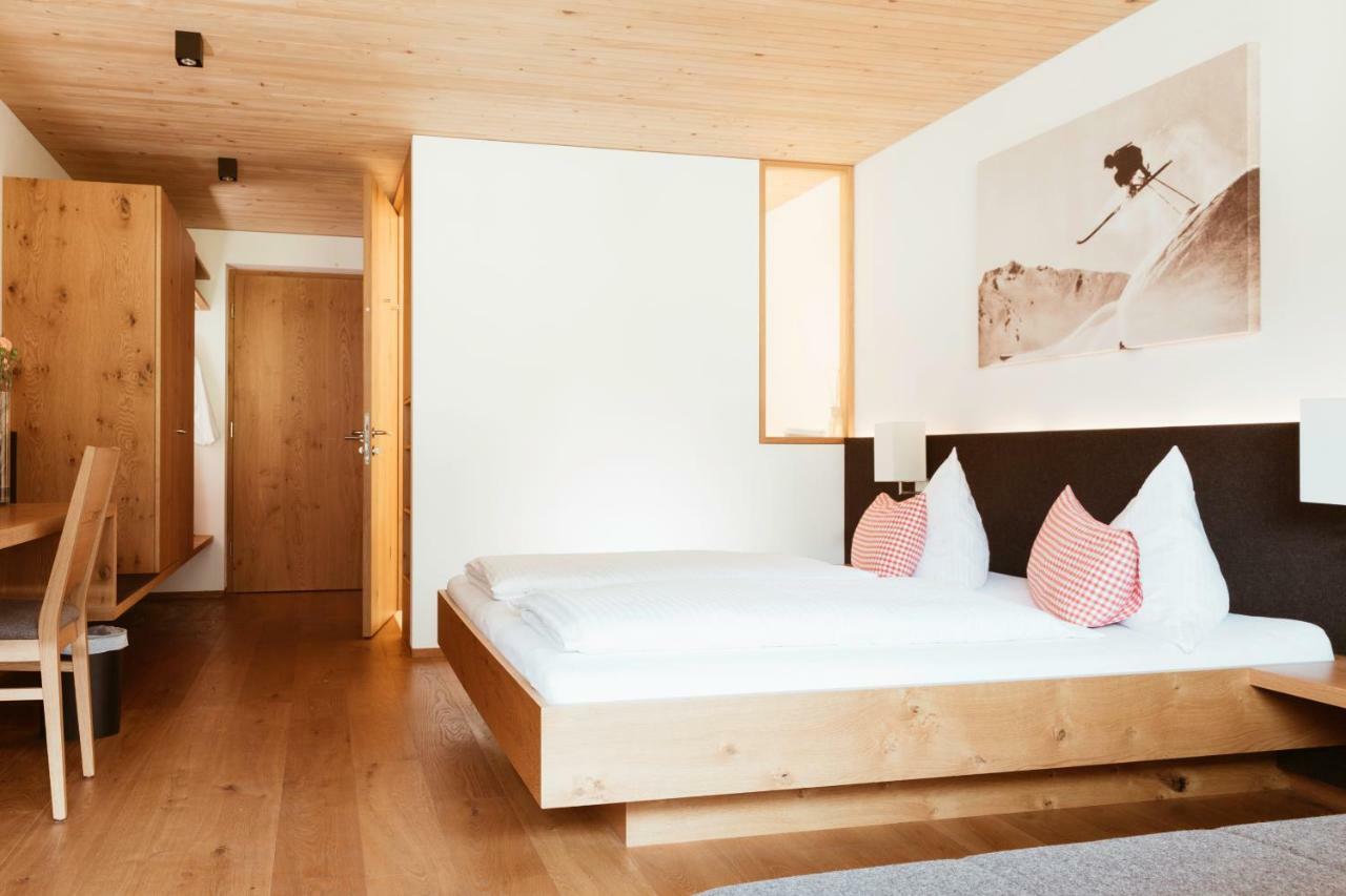 Hotel Hubertus Mellau Gmbh Екстериор снимка